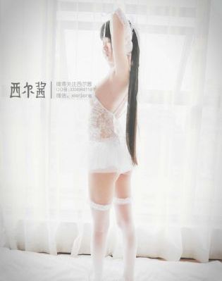 粉嫩入口处粗黑进进出出绿帽