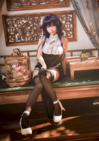 美女18免费