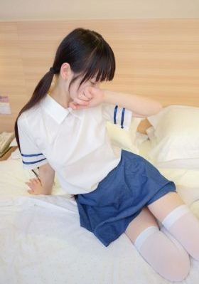 老师裸露胸被强挤奶羞羞视频