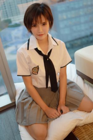 我的嫩模女友中文字幕