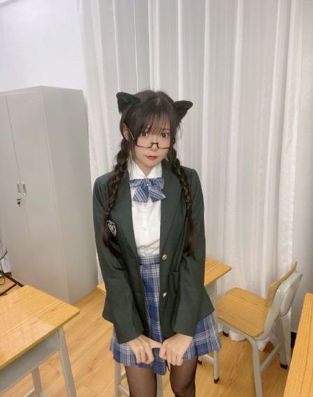 小苹果hd未删减版在线观看