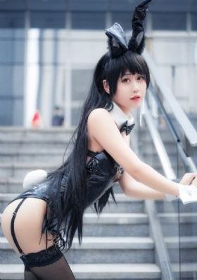 女人张开腿让男人桶视频
