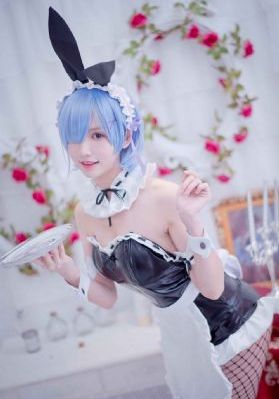 先性后爱